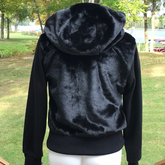 NWT Jeans by Buffalo faux fur jacket M-L - Picture 5 of 9